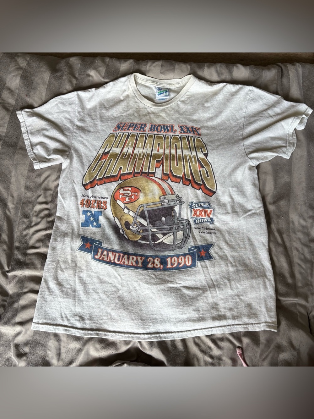 San Francisco 49ers tshirt
